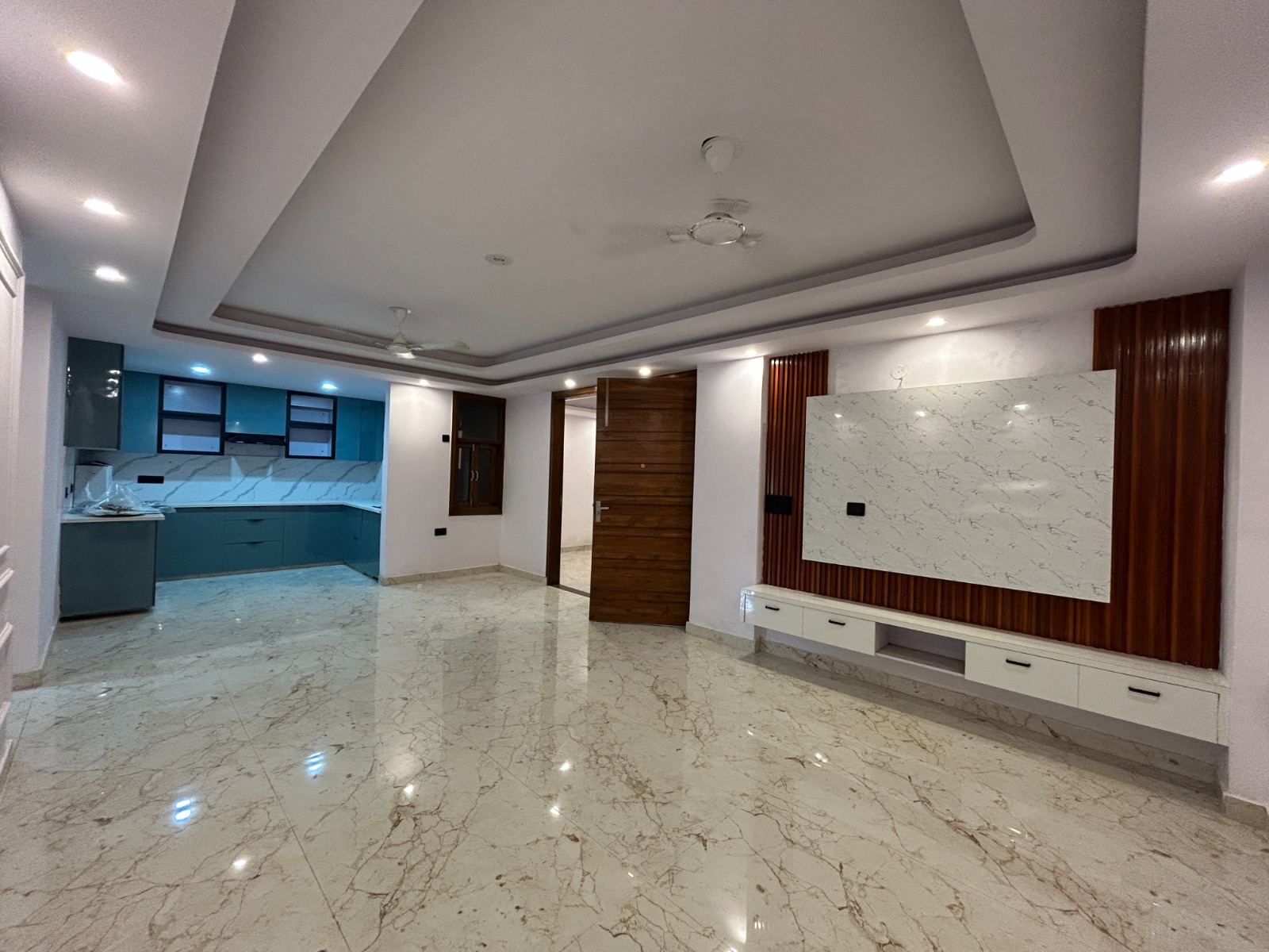 3 BHK Flat In Vasant Kunj Near Sports Complex