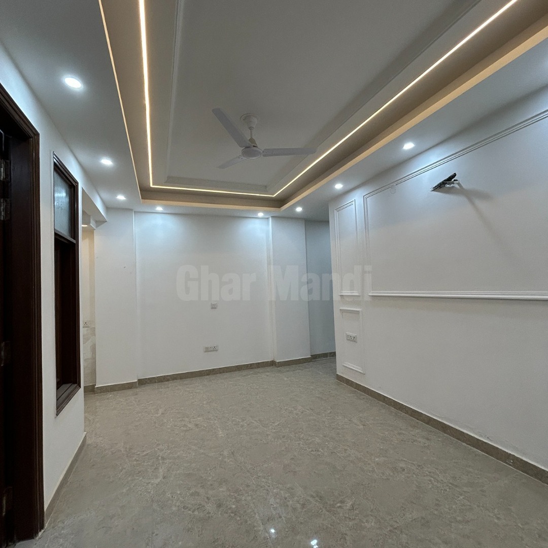 Ready-To-Move 2 BHK Flat In New Delhi