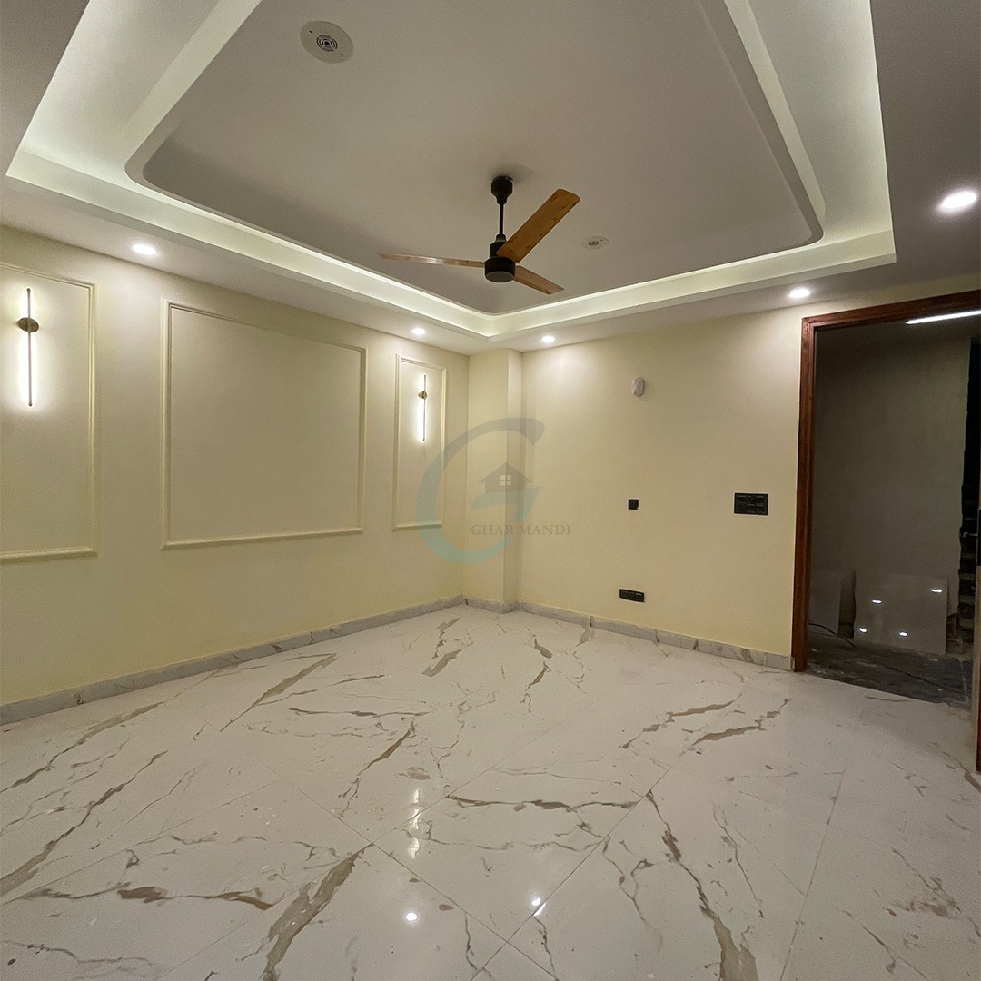 Ready-To-Move 2 BHK Flat Near Metro
