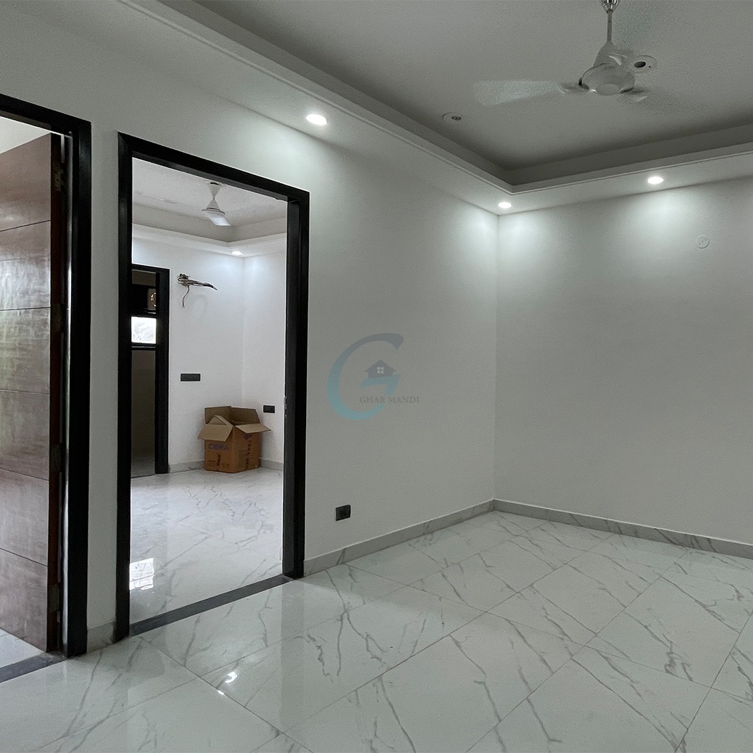 2 BHK Flat in 50 Lakh With Registry